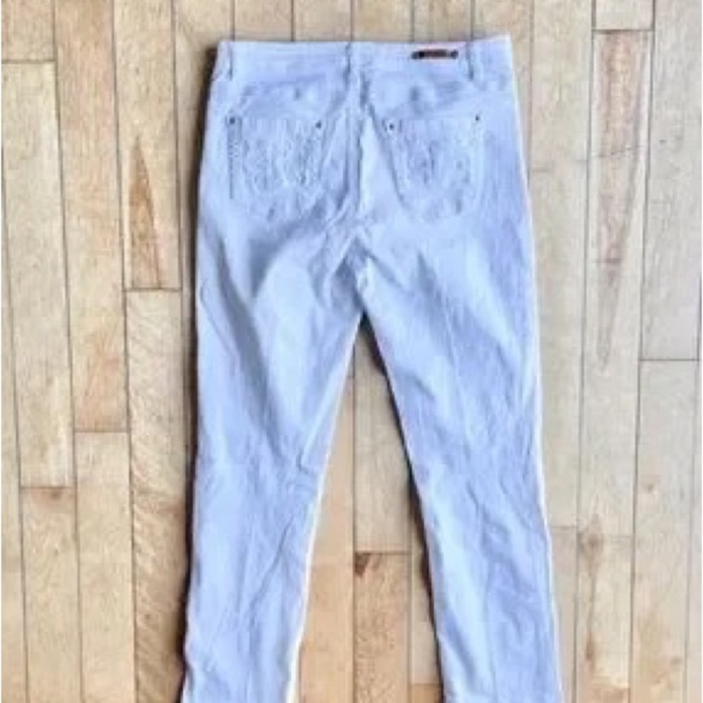 Simon Chang White Straight-Leg Jeans - Picture 5 of 6